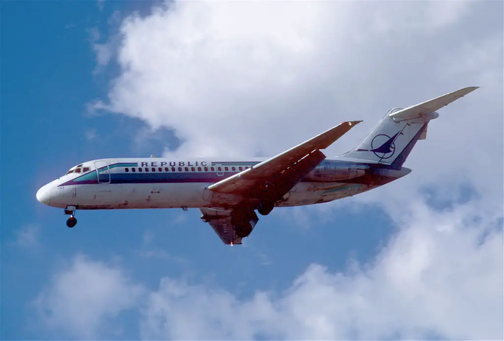 DC-9
