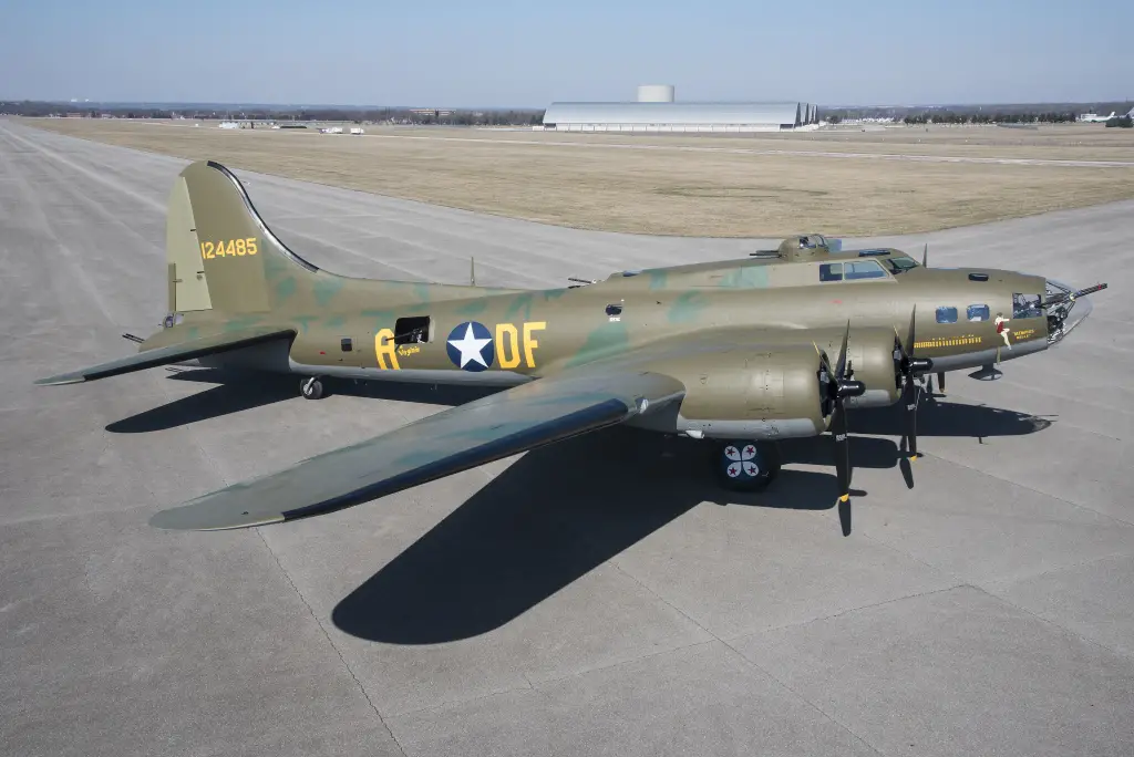 B-17F