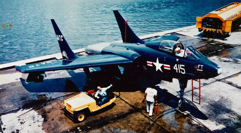 Vought F7U Cutlass