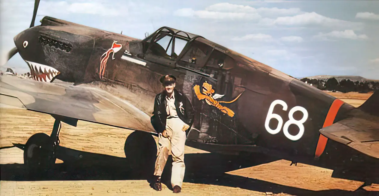 Charles Older with his P-40B in Kunming, China