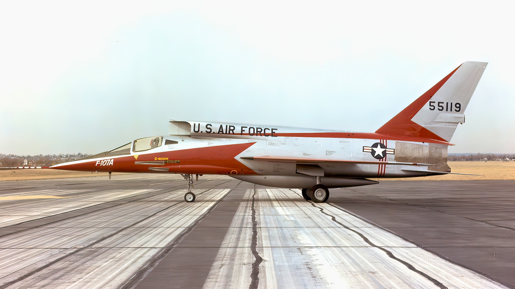 North American F-107: The Super Sabre