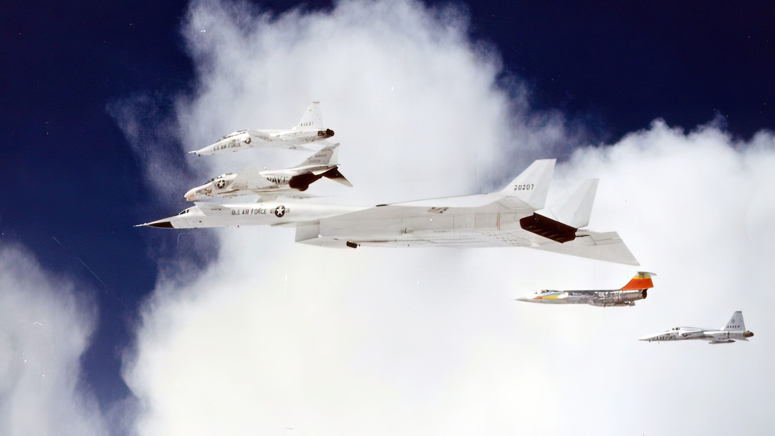 North American XB-70 Valkyrie 