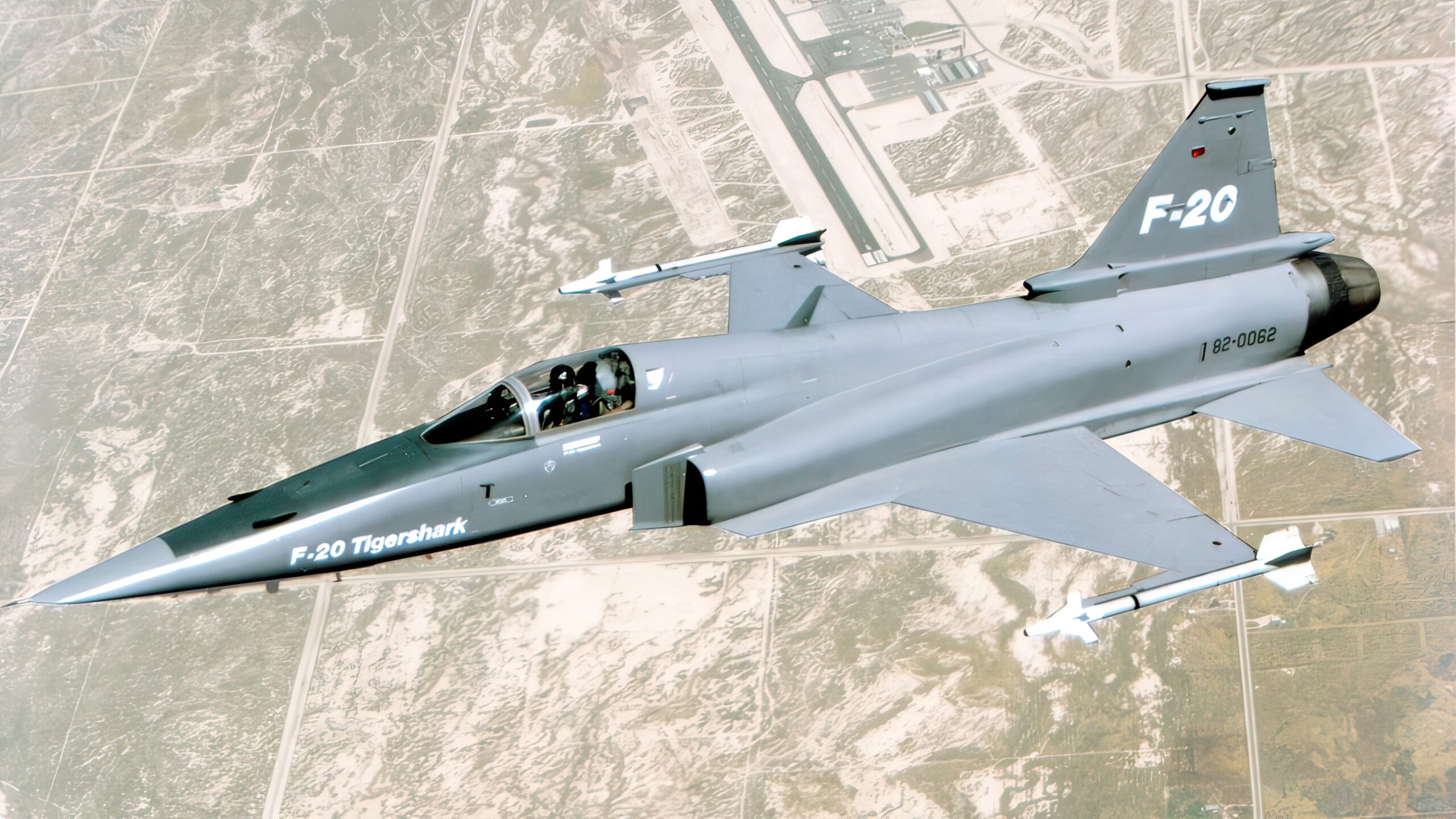 Northrop F-20 in flight