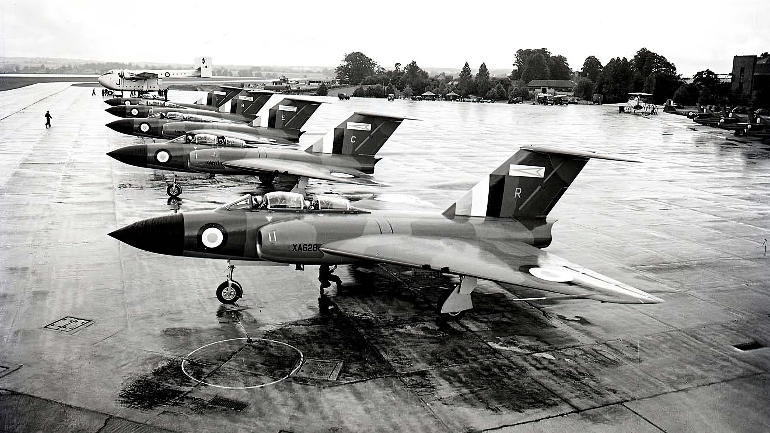 Gloster Javelin 46 Sqn line up