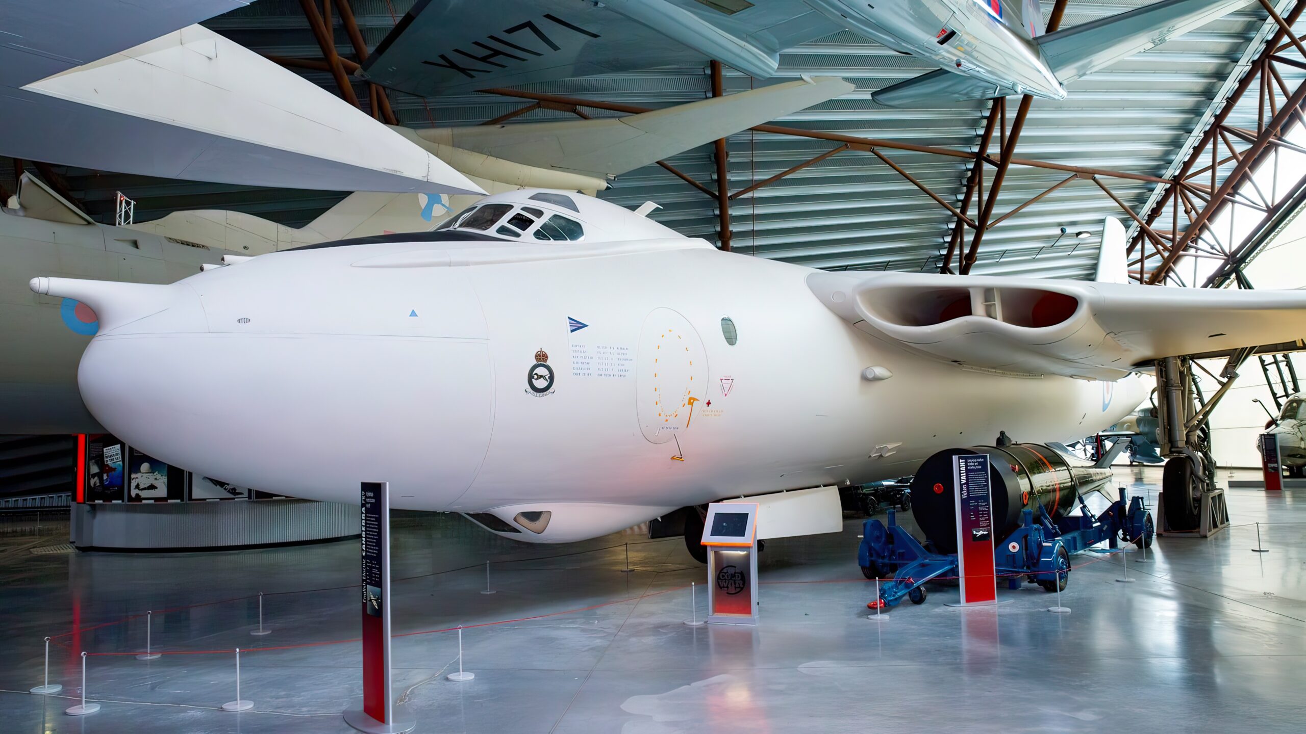 Vickers Valiant XD818