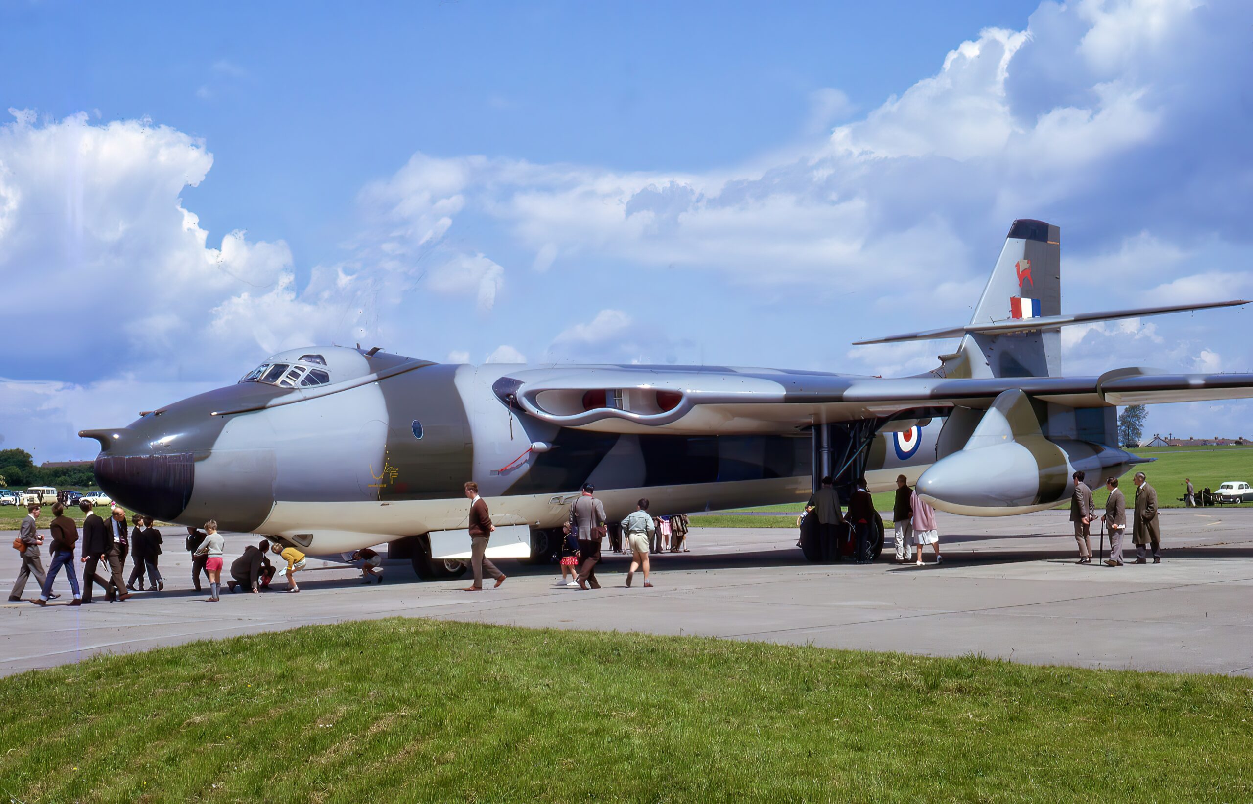 Vickers valiant