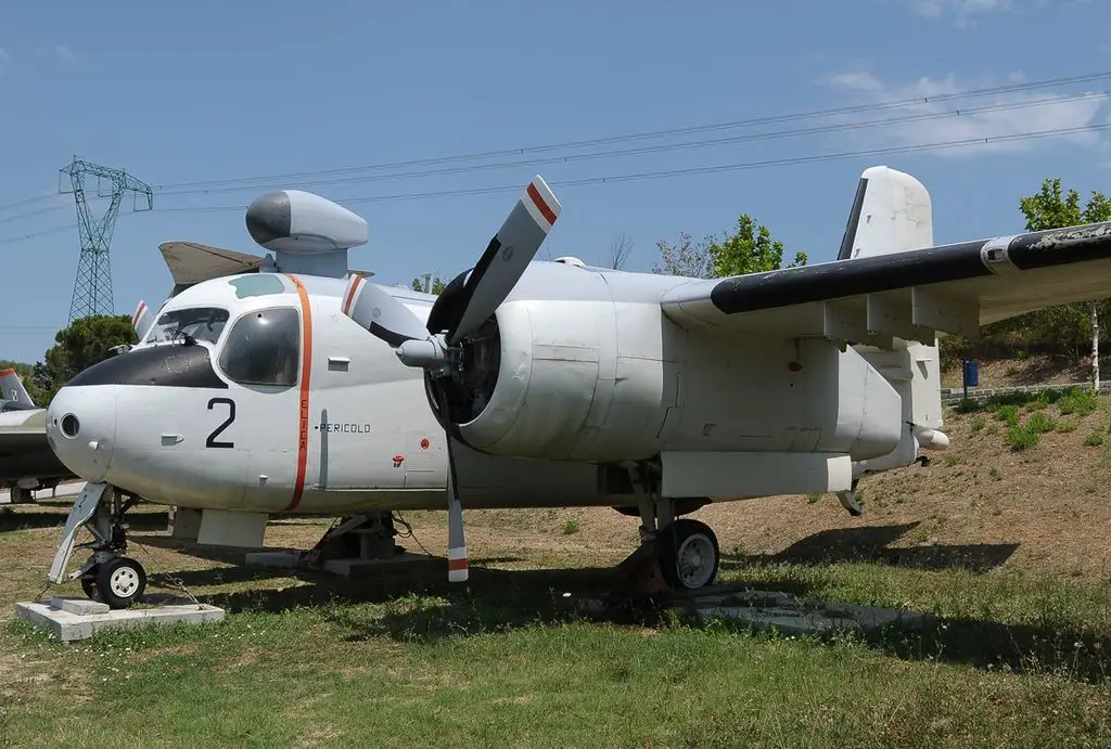 S-2 Tracker