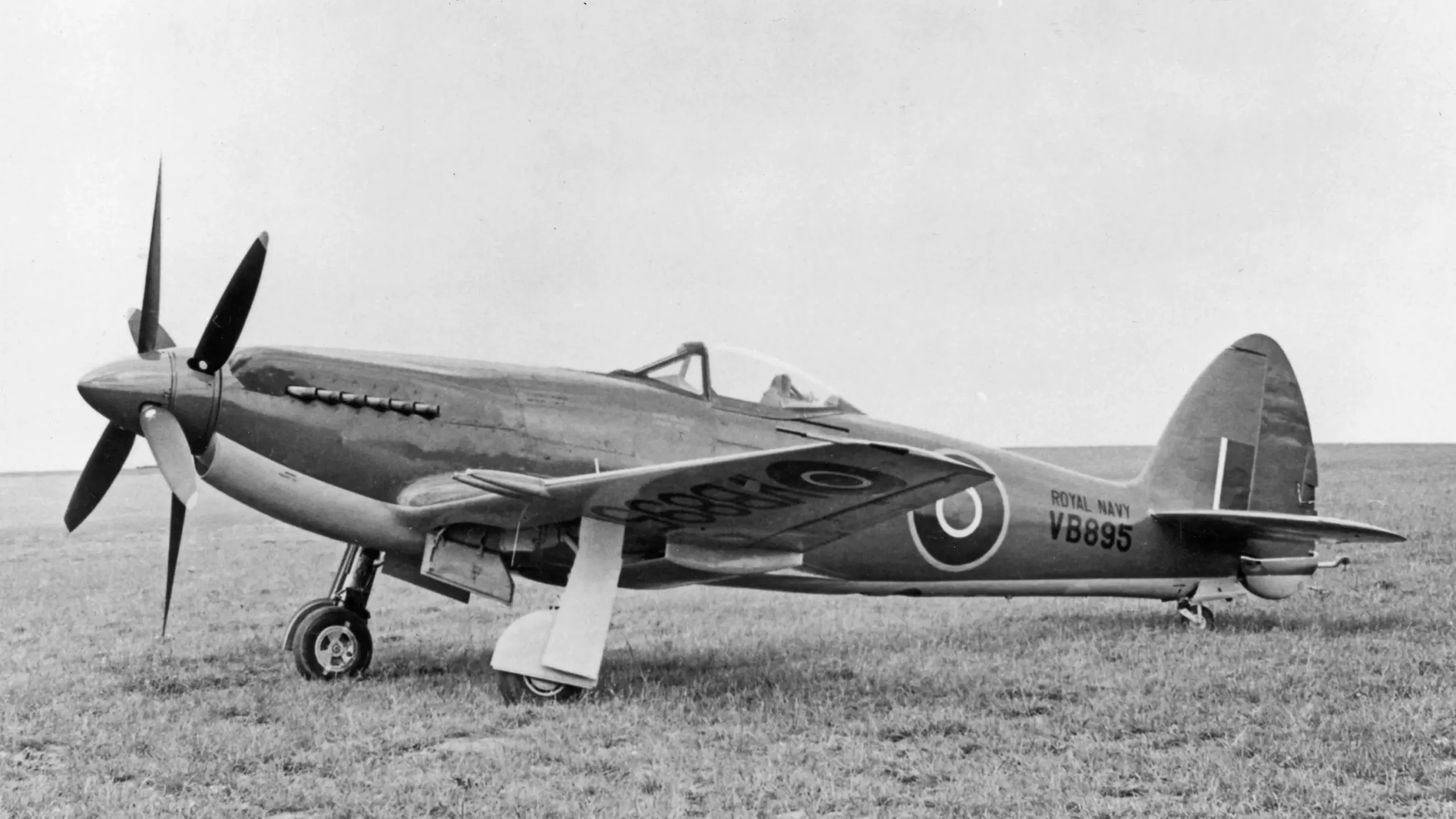 VB895, the first navalised Supermarine Seafang