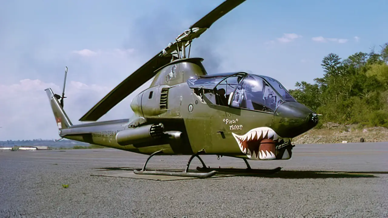 AH-1 Bell cobra