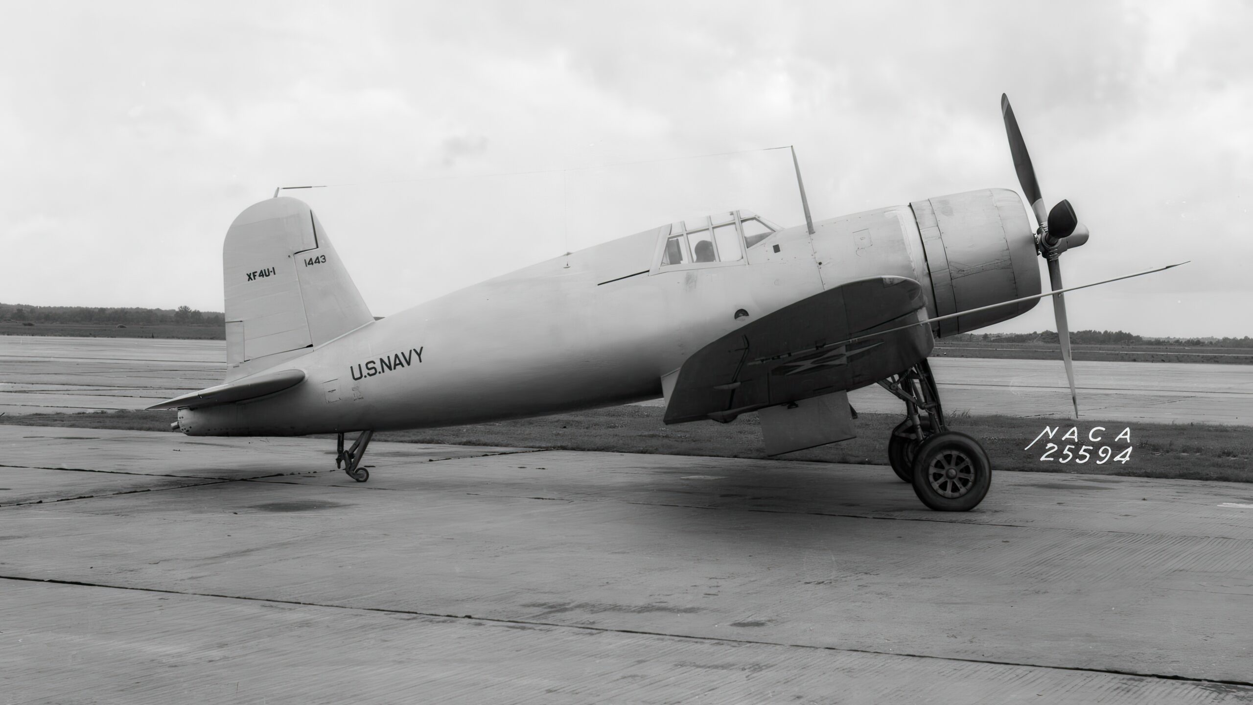 Chance Vought XF4U-1 Corsair