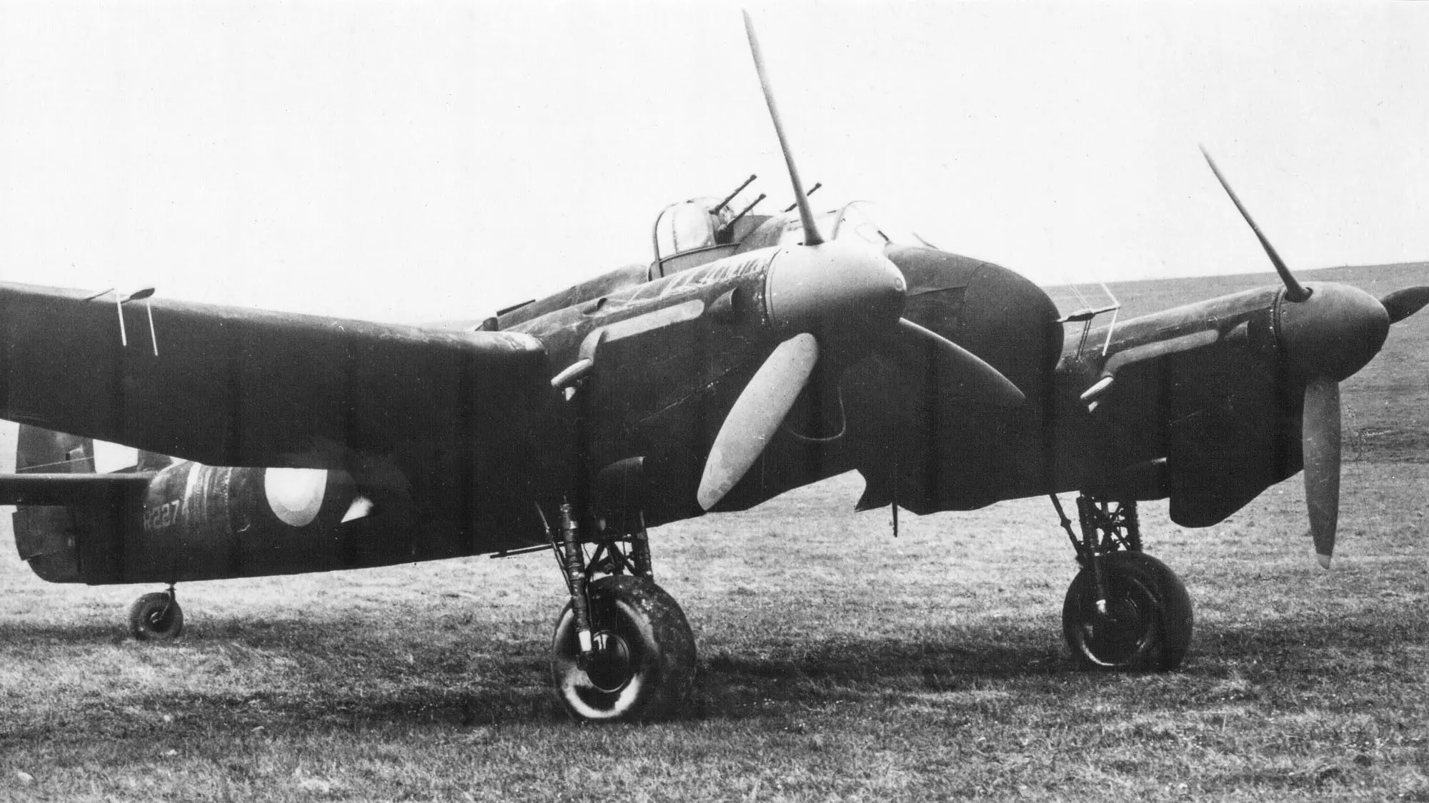 Bristol 156 Beaufighter V (R2274)