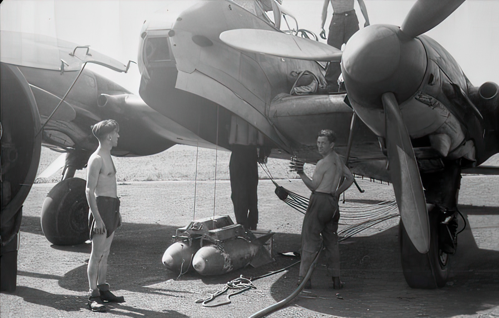 The Me 210 featured a bomb bay