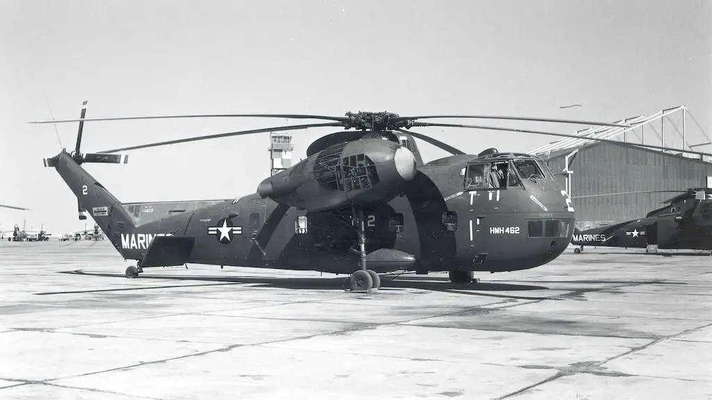 CH-37, HMH 462, Yuma, 1963 