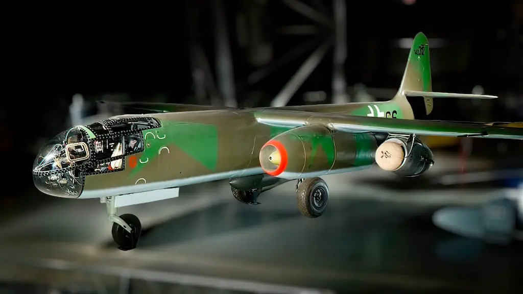 Arado Ar 234 B-2 Blitz (Lightning)