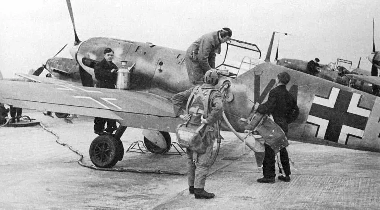 Luftwaffe pilot training