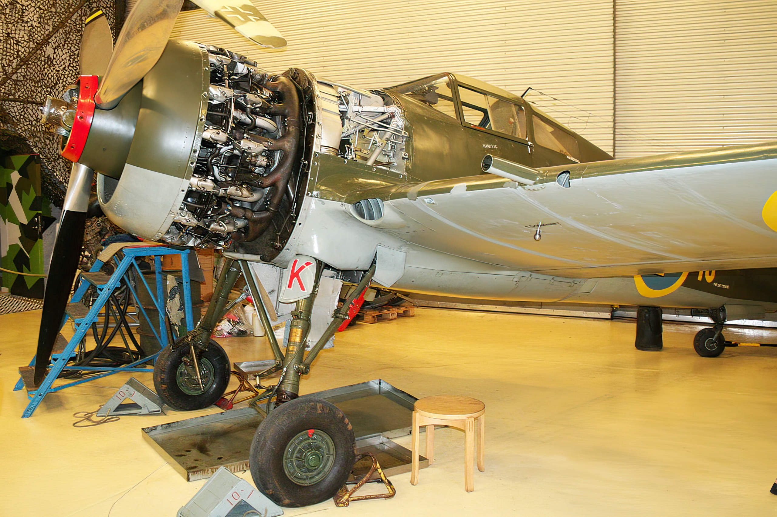 '22185' is a live airframe and carries out regular engine runs. It is currently in the later stages of having the engine rebuilt. msn 22185. Angelholm F10 museum