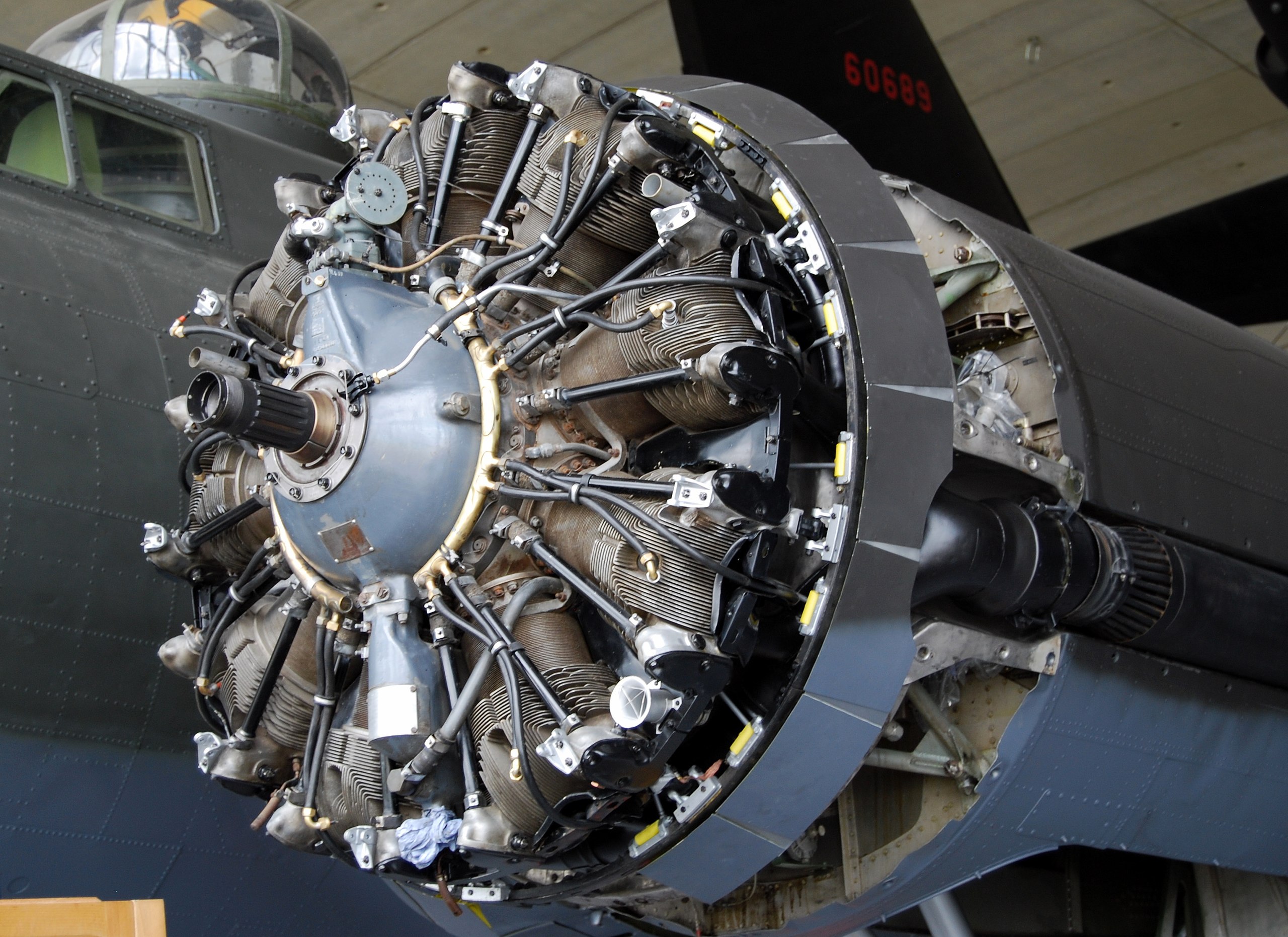 B-17 Engine