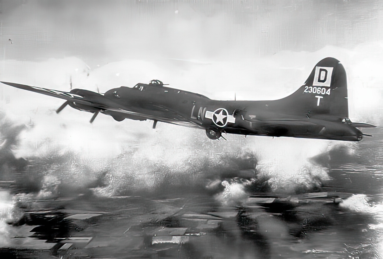B-17 of the 350th Bombardment Squadron, 100th Bombardment Group