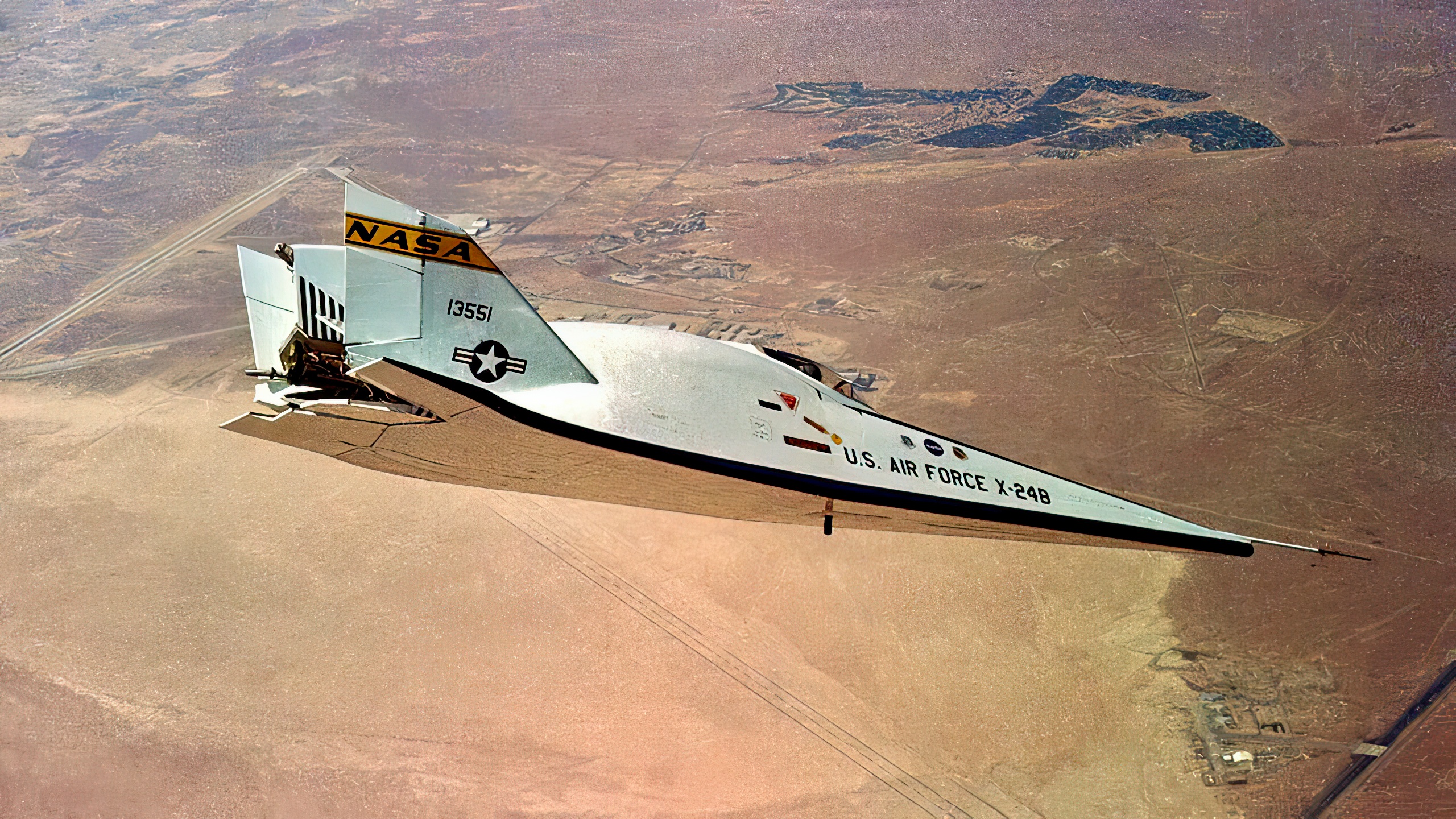 X-24B lifting body research vehicle