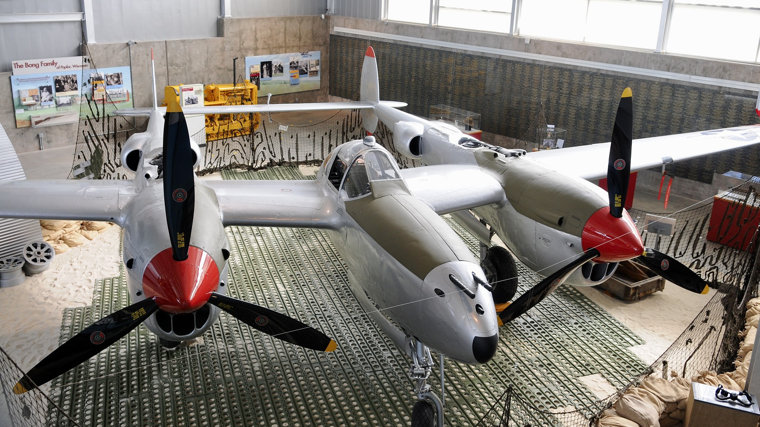 Replica of Bong's P-38 Lightning