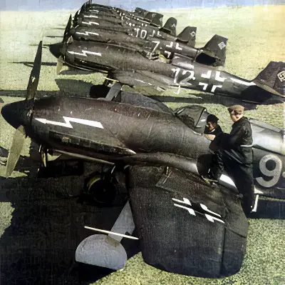 Heinkel He 100D Luftwaffe propaganda photo